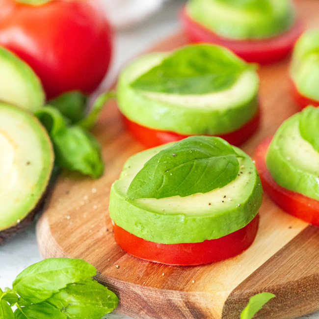 Avocado Caprese Salad