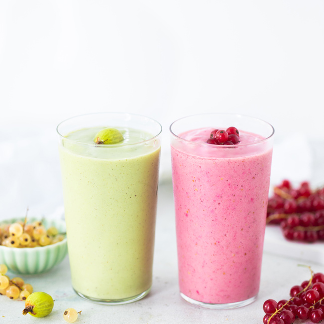 Gooseberry & Currant Smoothies