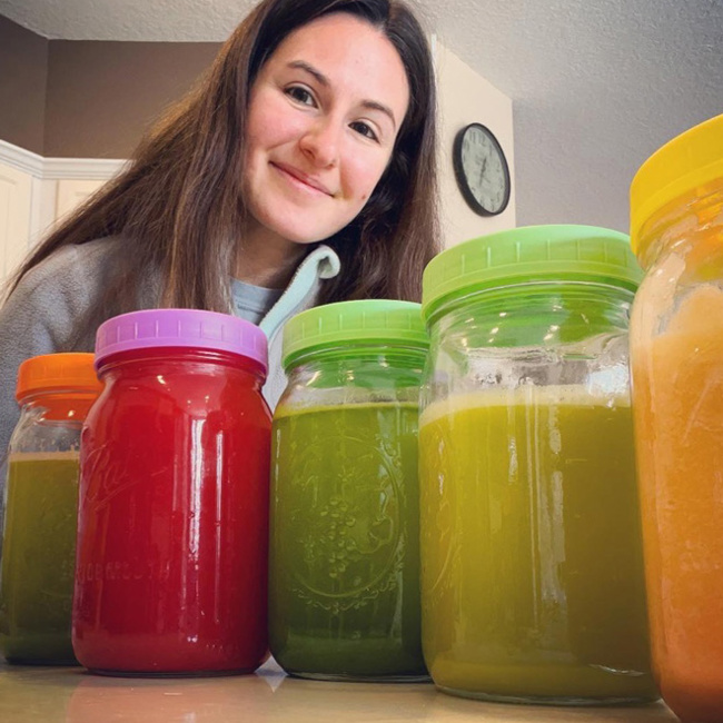 Sinus Congestion, Bloating, Come & Go Acne, & Neck Pain Getting Better On 369 Cleanse