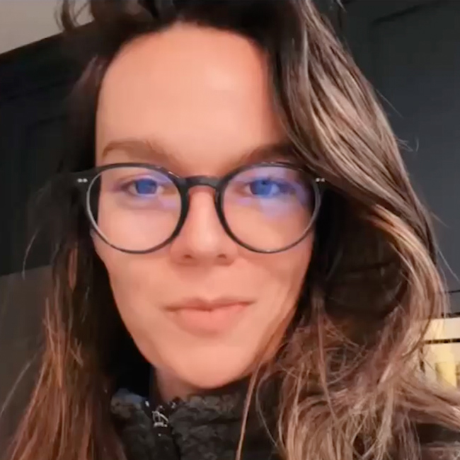 Lost 6lbs & Debloated Overnight By Channeling A Light Blast